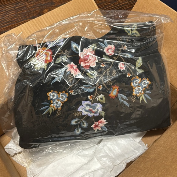 Johnny Was Renata Hobo Tote Leather Embroidered Bag - Picture 8 of 11